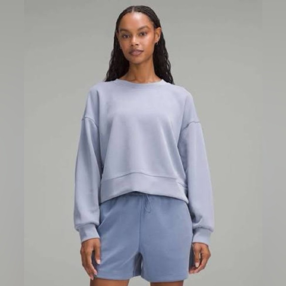 Lululemon Softstreme Perfectly Oversized Cropped Crew Blue Willow Size 6